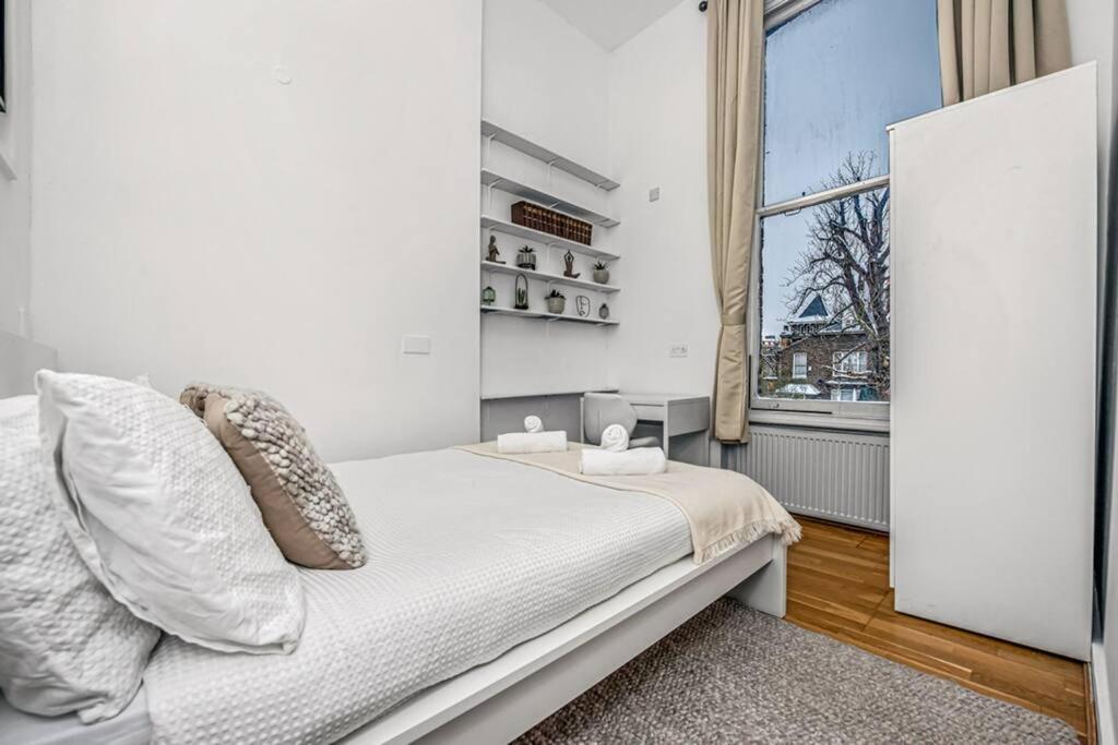 דירות לונדון Deluxe Flat On Kentish Town מראה חיצוני תמונה